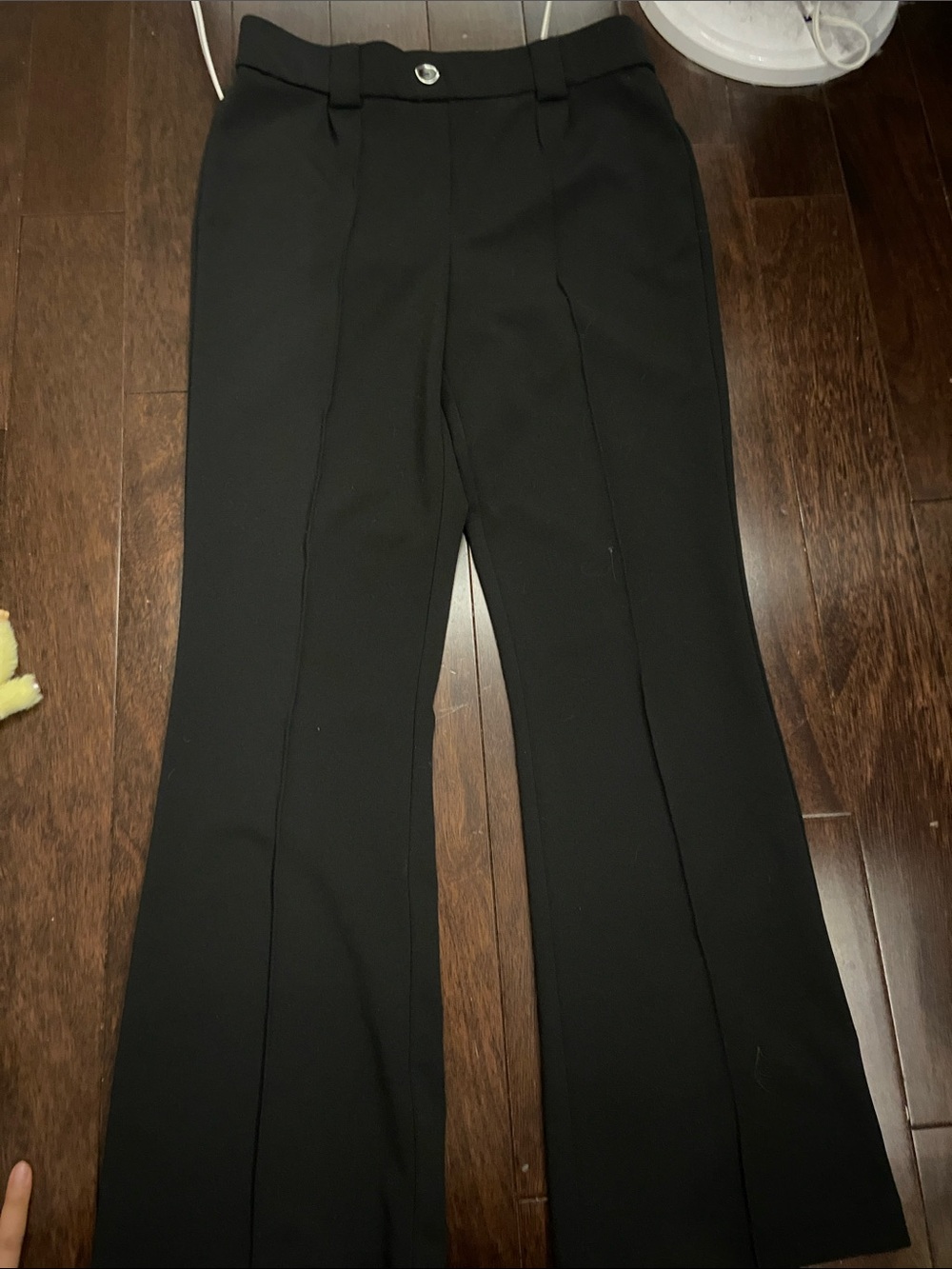Jules & Leopold Black Women's Flared Dress Pants